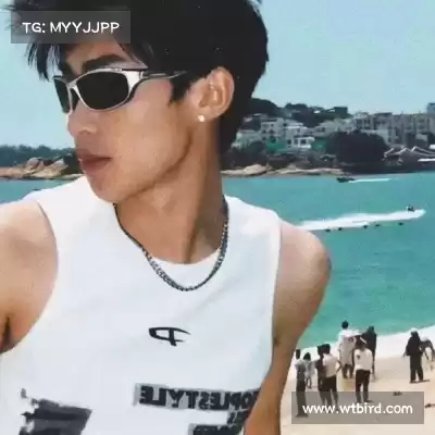 华菁俭